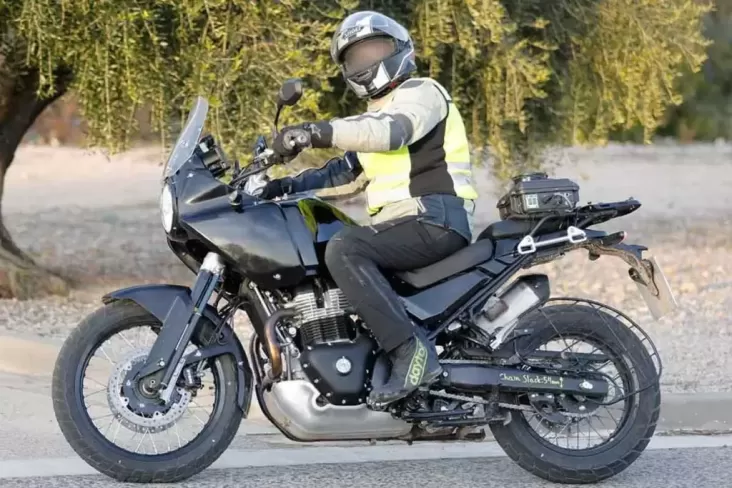 Royal Enfield Himalayan 750 Sedang Diuji Coba, Siap Diluncurkan Tahun Ini?