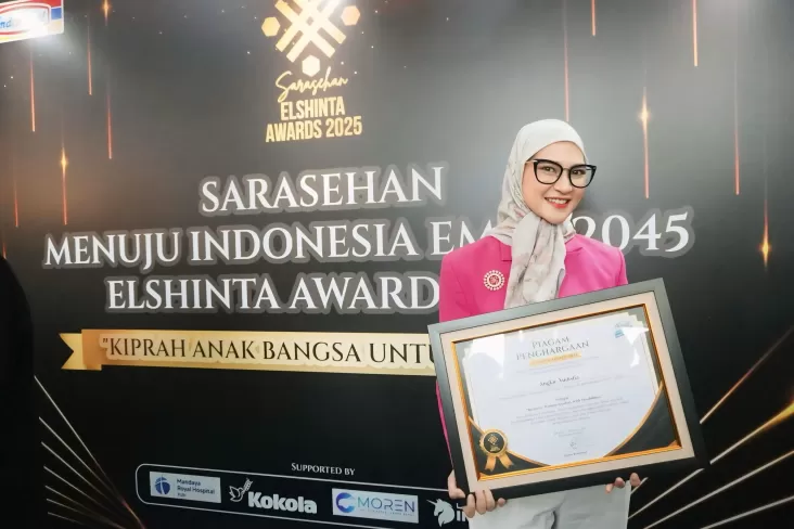 Angkie Yudistia Raih Penghargaan Inclusive Women Leaders With Disabilities: