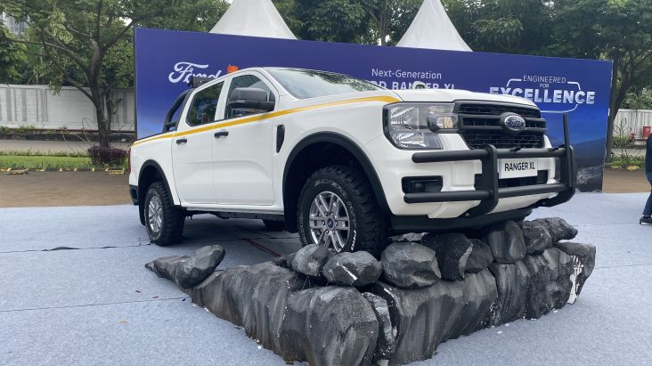 Spesifikasi lalu Keunggulan Ford Ranger XL, Pikap Double Cabin Harga Rp521 Juta