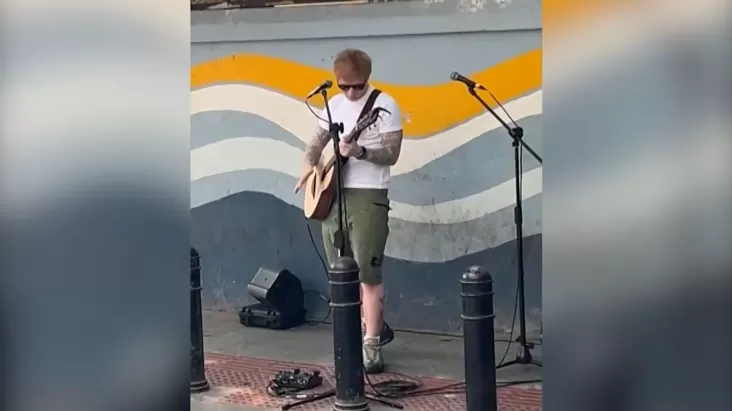 Viral Ed Sheeran Diusir Polisi India Saat Ngamen? Hal ini Klarifikasinya!