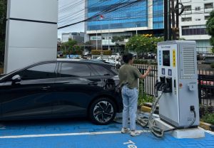 Instalasi DC Fast Charger Baru Hadir di tempat BYD Haka Auto