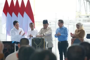 Resmikan Pabrik Emas Freeport di tempat Gresik, Prabowo: Kita Tidak Ingin belaka Jual Bahan Baku