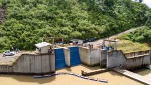 TBS Energi Tuntaskan Pendanaan PLTS Terapung dalam Batam