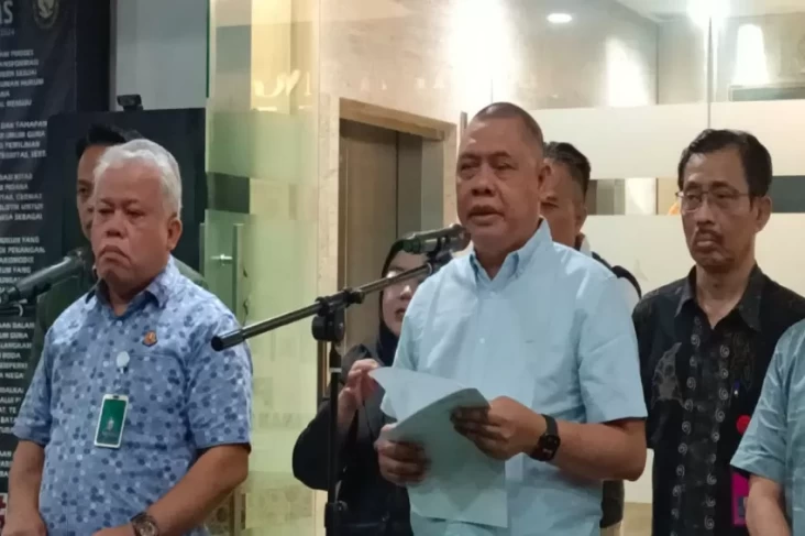 Usai Jadikan Ketua PN Jaksel Tersangka, Kejagung Periksa 2 Hakim Pemberi Putusan Lepas Kasus CPO