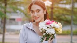 Azizah Salsa Jadi Sorotan di Catwalk JFW 2026, Gaya Berani Picu Kontroversi dan Bikin Brand Erspo Minta Maaf