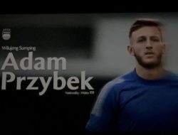 Pemain Lama Persib Bandung yang Gratis, Siap Gantikan Adam Przybek