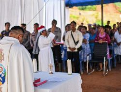 Natal 2025: Pesan Prabowo dan Perayaan di Pengungsian