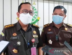 Kajari HSU Albertinus Napitupulu, Tersangka Korupsi Pemerasan