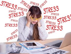Stres Tinggi? Waspada, Ini Penyebab Haid Telat Menurut Dr Boyke