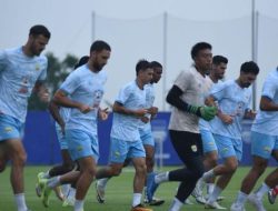 John Herdman Tiba di Jakarta, Siap Saksikan Persib vs Persija dengan Bintang Timnas
