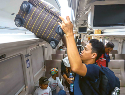 Masih Ada Tiket Kereta Jakarta-Surabaya? Ini 6 Jadwal Liburan Akhir Tahun yang Tertunda