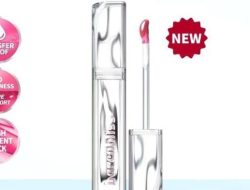 Tampil glowing dengan lip vinyl berkualitas hanya Rp70 ribu