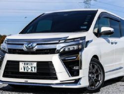 Toyota Voxy 2026, MPV Keluarga Mewah dengan Teknologi Canggih dan Desain Futuristik
