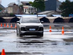 Bangkitkan Sang Leopard: Lepas L8 Tawarkan Kontrol Elegan di Era NEV Mewah