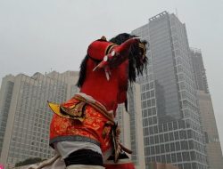 Ogoh-ogoh Kibara Mecaling 500 Kg Menghiasi Bundaran HI, Warna Merah Tanda Penolak Bala