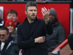 Ryan Giggs: MU Perlu Datangkan Gelandang 70 Juta Pound