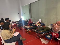 Satu Darah di Tengah Persaingan: Aksi Donor Darah Hiasi Laga Persija vs Persebaya