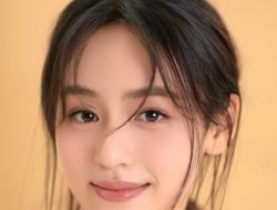Profil lengkap Zhou Yi Ru, aktris muda pemeran Zhao Xiao Cen di drama China Glaze of Love